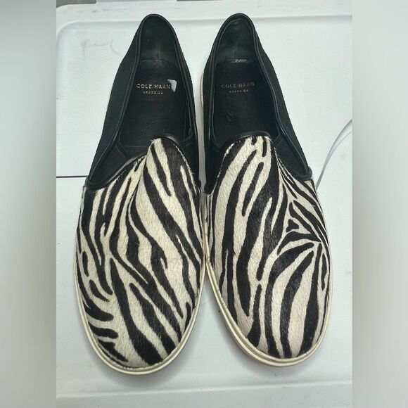 Cole Hann Black and white Zebra print slip on loafers size 8 - Picture 1 of 5